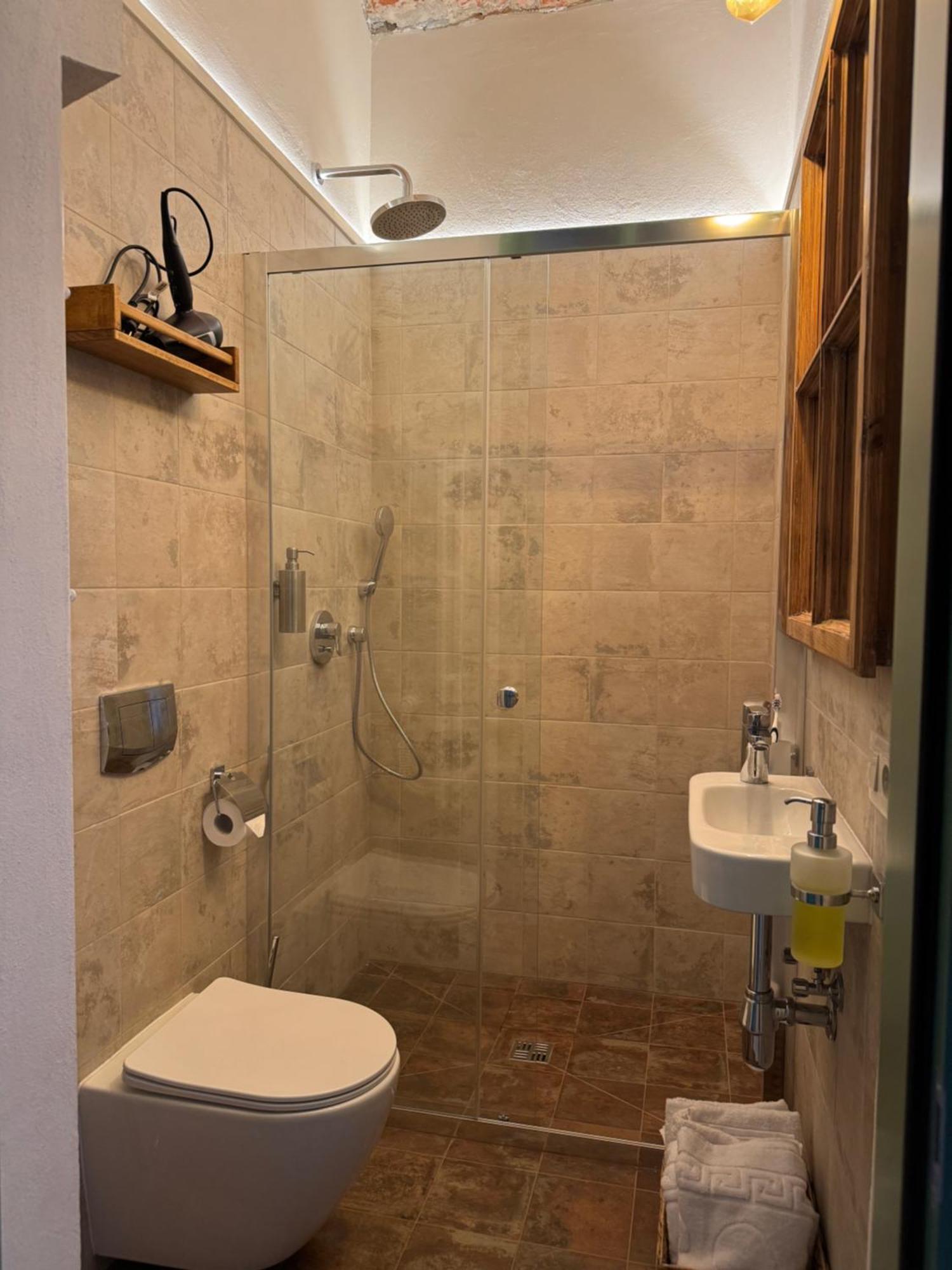 Elite Apart Near Svoboda Avenue Lviv Eksteriør bilde