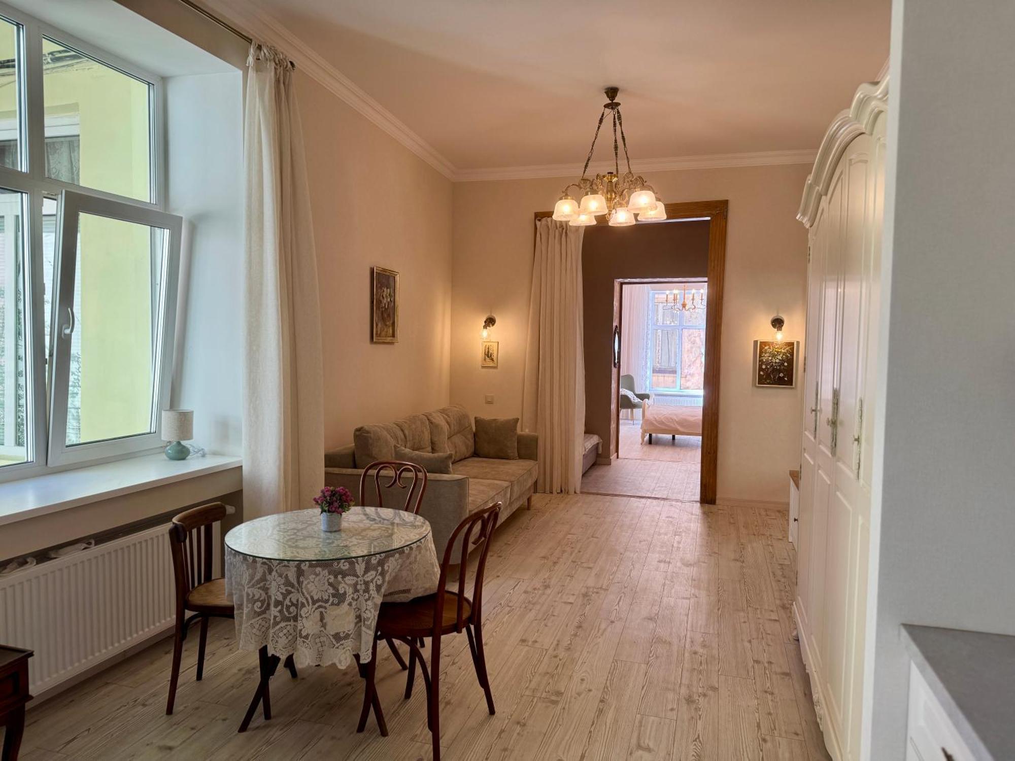 Elite Apart Near Svoboda Avenue Lviv Eksteriør bilde